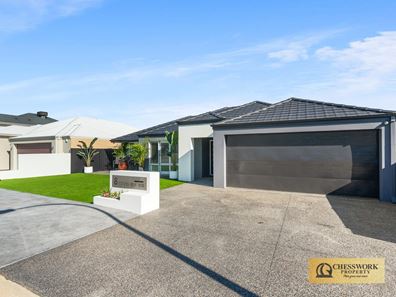 8 Soundview Rise, Yangebup WA 6164