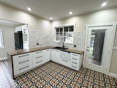 86 Lyall Street, Lamington WA 6430