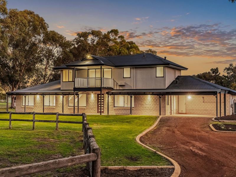 58 Kentucky Drive West, Darling Downs