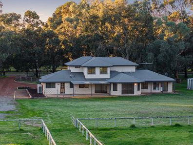 58 Kentucky Drive West, Darling Downs WA 6122