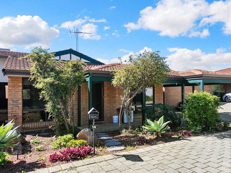 14 Moira Lane, Scarborough WA 6019