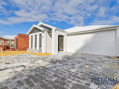 116 Eighth Road, Haynes WA 6112