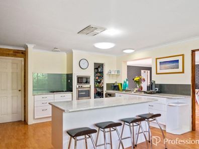 1 Magpie Court, Yangebup WA 6164