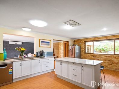 1 Magpie Court, Yangebup WA 6164