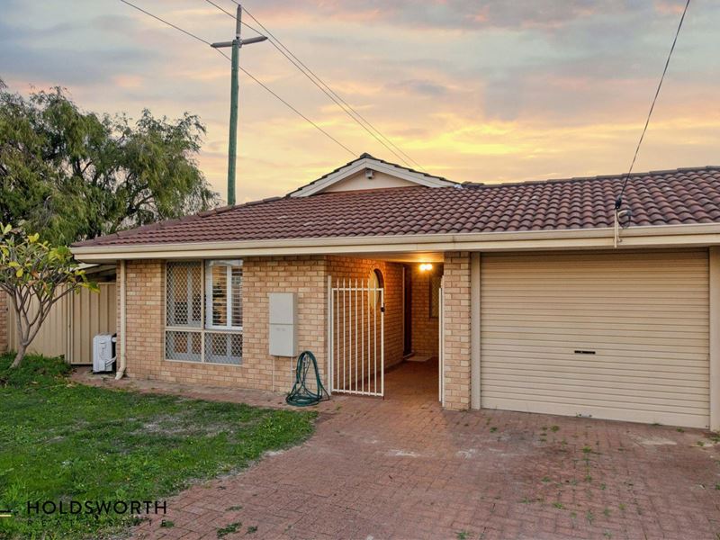 1/7 Ravenswood Drive, Nollamara WA 6061