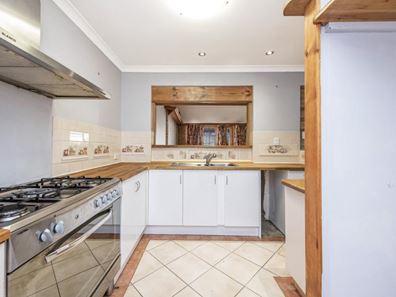 63 Reynolds Avenue, Greenfields WA 6210