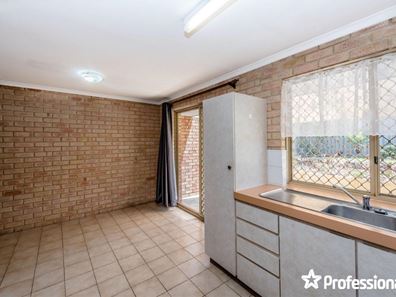 5/61 Waldeck Street, Geraldton WA 6530