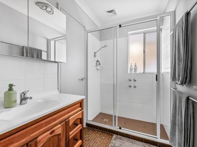 18 Beston Street, South Kalgoorlie WA 6430