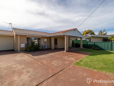 17A Imperial Court, Seville Grove WA 6112