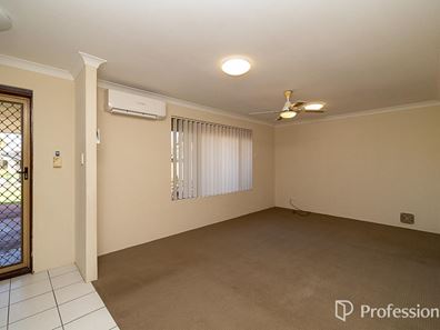 17A Imperial Court, Seville Grove WA 6112