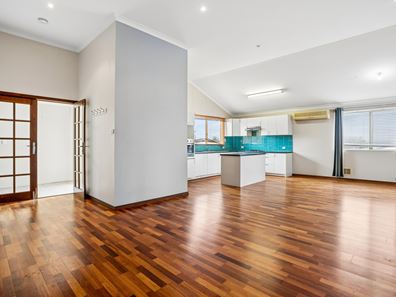 2/24 Port Jackson Parade, Quinns Rocks WA 6030