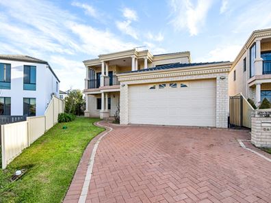 5A Newcomen Road, Stirling WA 6021