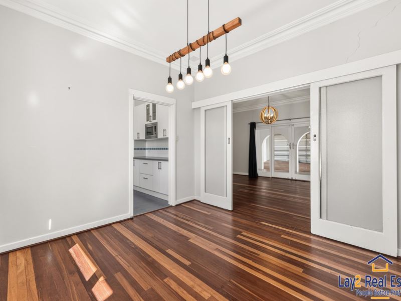 10 Foyle Road, Bayswater WA 6053