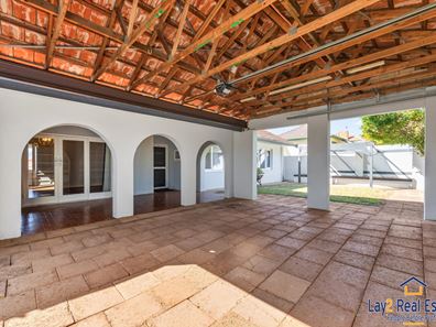 10 Foyle Road, Bayswater WA 6053