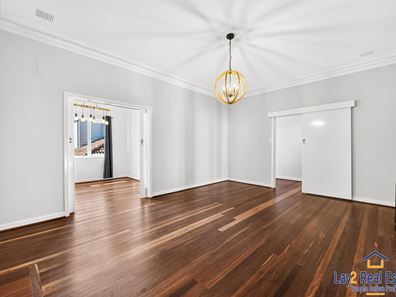 10 Foyle Road, Bayswater WA 6053