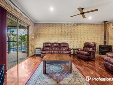 180 Barridale Drive, Kingsley WA 6026