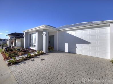 24 Rathmines Street, Clarkson WA 6030