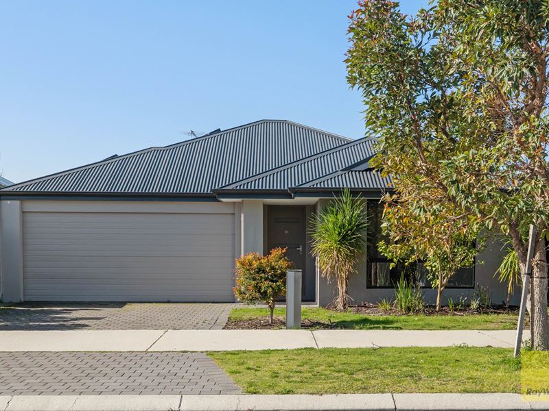 51 Piara Drive, Piara Waters WA 6112