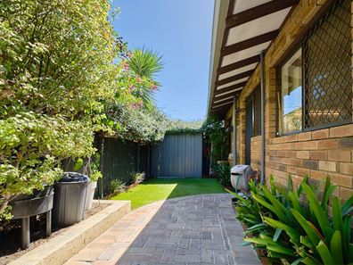 1/113 Abbett Street, Scarborough WA 6019