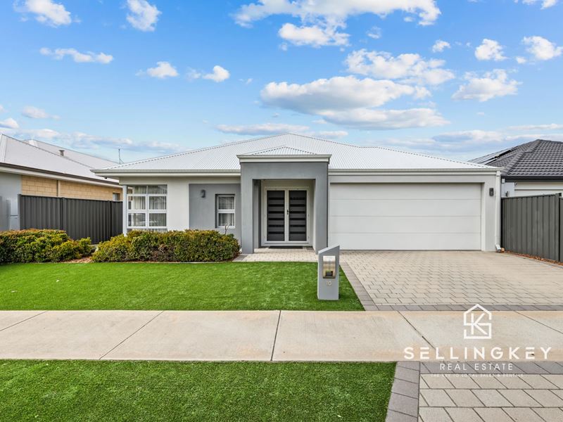 10 HICKMAN DRIVE, Piara Waters WA 6112