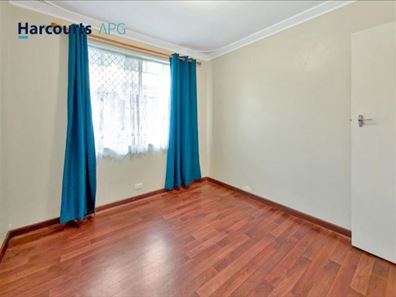 172 Clarke Street East, Carey Park WA 6230