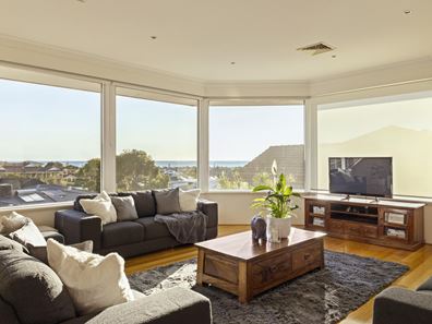 3 Cuttle Court, Mullaloo WA 6027