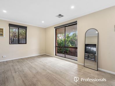 18 Skiddaw Place, Balga WA 6061