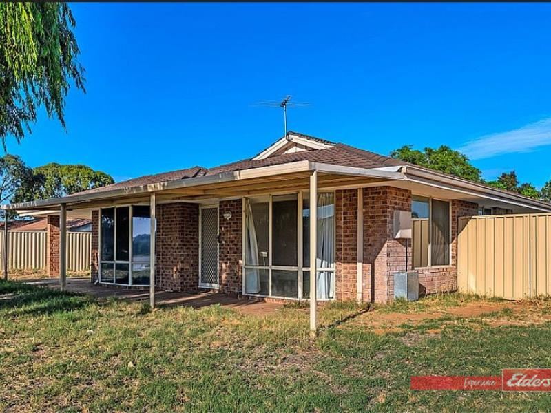 1 Serenoa Court, Warnbro WA 6169