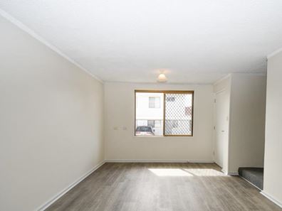 6/35B Halls Head Parade, Halls Head WA 6210