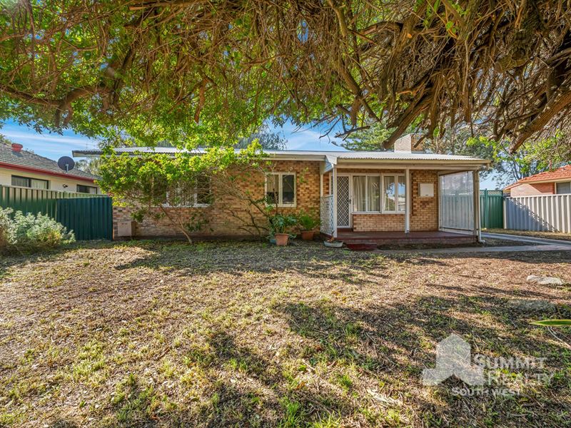15 Kestral Street, Withers WA 6230