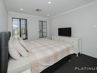 13 Ambient Way, Eglinton WA 6034