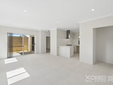 4/30 Werner Street, Alkimos WA 6038