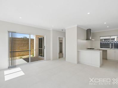 4/30 Werner Street, Alkimos WA 6038