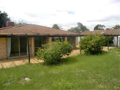 19 Meadowview Drive, Ballajura WA 6066