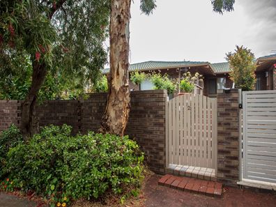 2/21 Storthes Street, Mount Lawley WA 6050