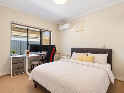 2/30 Gibbs Street, East Cannington WA 6107