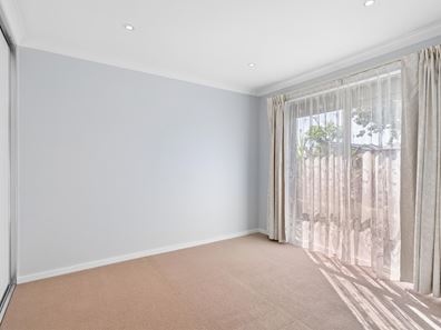 10 Lendich Pass, Maddington WA 6109