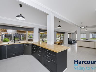 12 Star Bush Crescent, Ellenbrook WA 6069