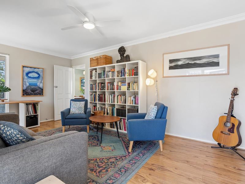 28 Hester Way, Greenwood WA 6024