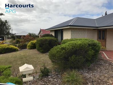 3 Poole Road, Dalyellup WA 6230