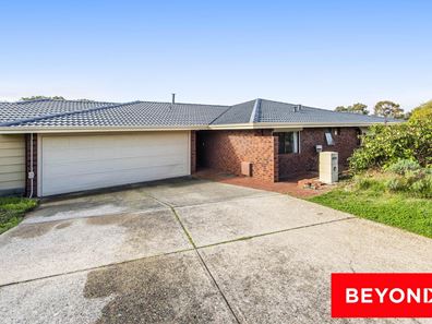 1A Dyson Close, Leeming WA 6149