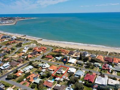 5 Tallas Road, Silver Sands WA 6210