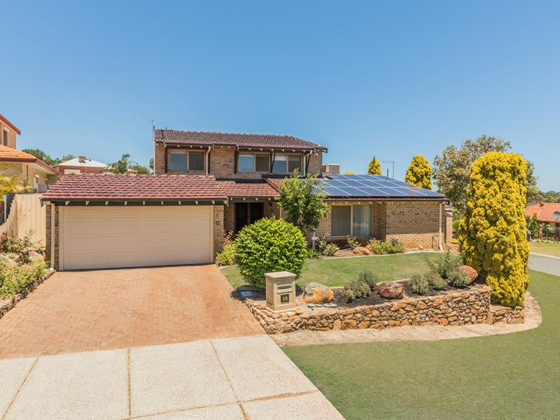 12 Paterson Gardens, Winthrop WA 6150