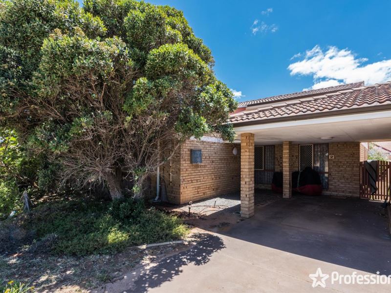 2/239 Willcock Drive, Mahomets Flats WA 6530