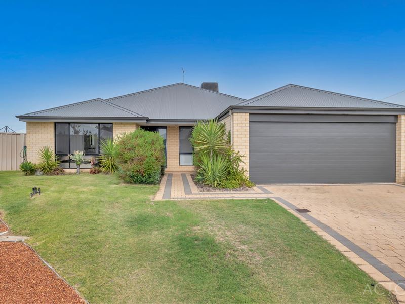 16 Wayside Court, Ravenswood