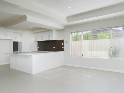 6 ROKEFORD WAY, Morley WA 6062