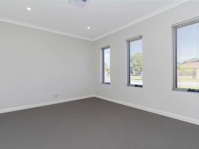 6 ROKEFORD WAY, Morley WA 6062