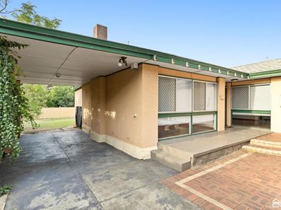 202 Cammillo Road, Kelmscott WA 6111