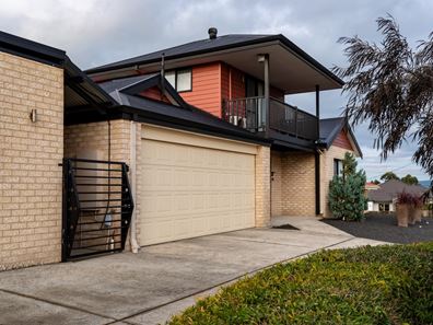 72 Pearce Road, Australind WA 6233
