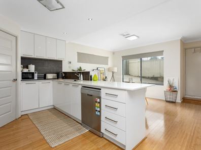 221 Royal Street, Yokine WA 6060